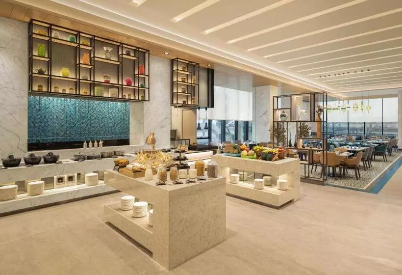 ホテル Fairfield By Marriott Mumbai International Airport