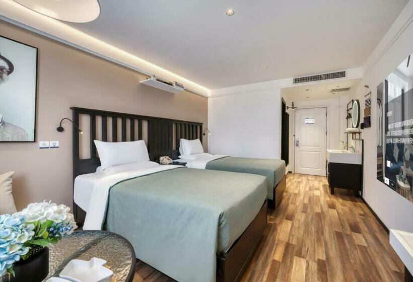 银座精宿酒店（淄博联通路明清街店）