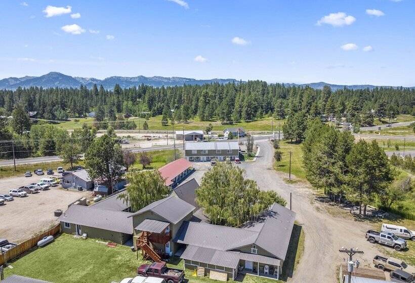 Отель Birch Glen Lodge