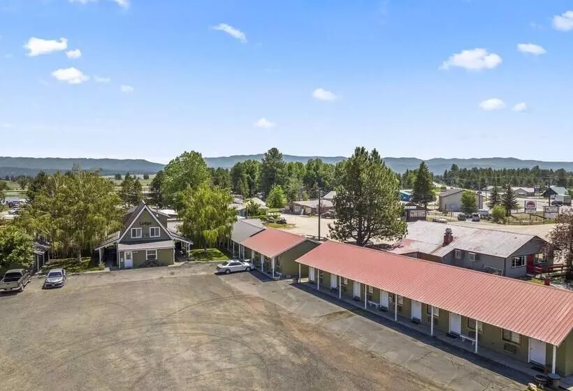 ホテル Birch Glen Lodge