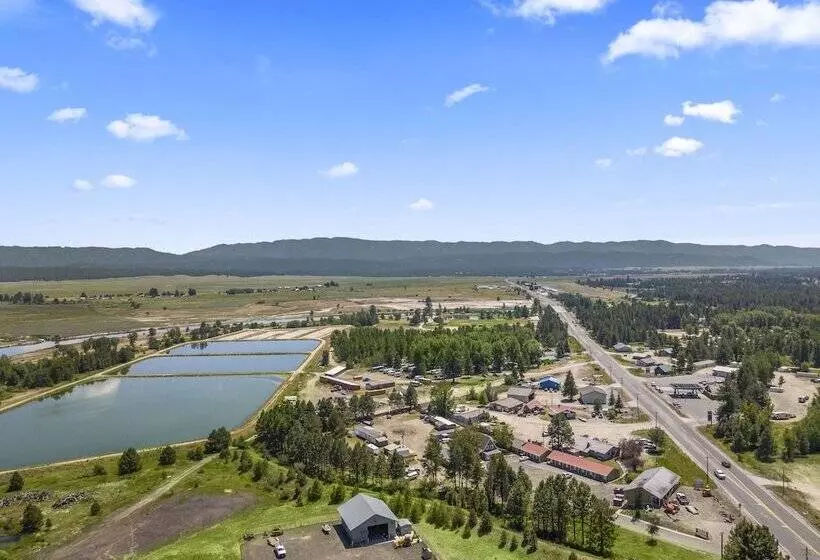 ホテル Birch Glen Lodge