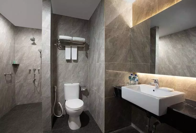 هتل Santika Batam