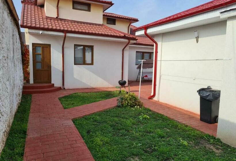 פנסיון Casa Anne