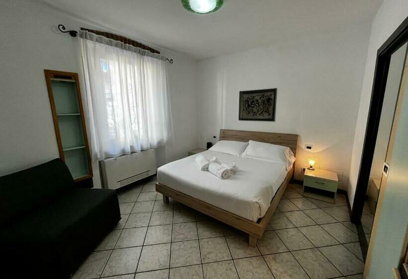 פנסיון Casa Carlotta