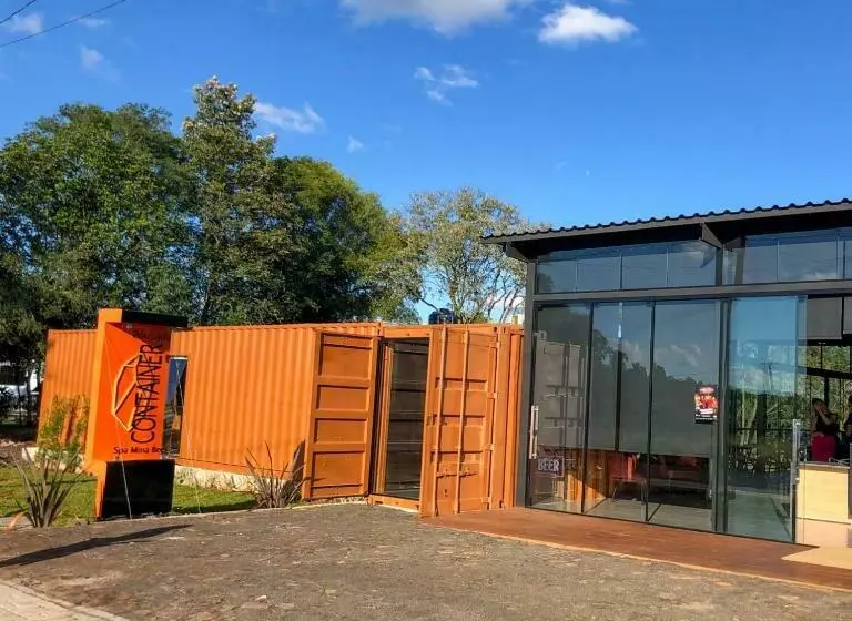 Majatalo Pousada Container E Spa Mina Beer