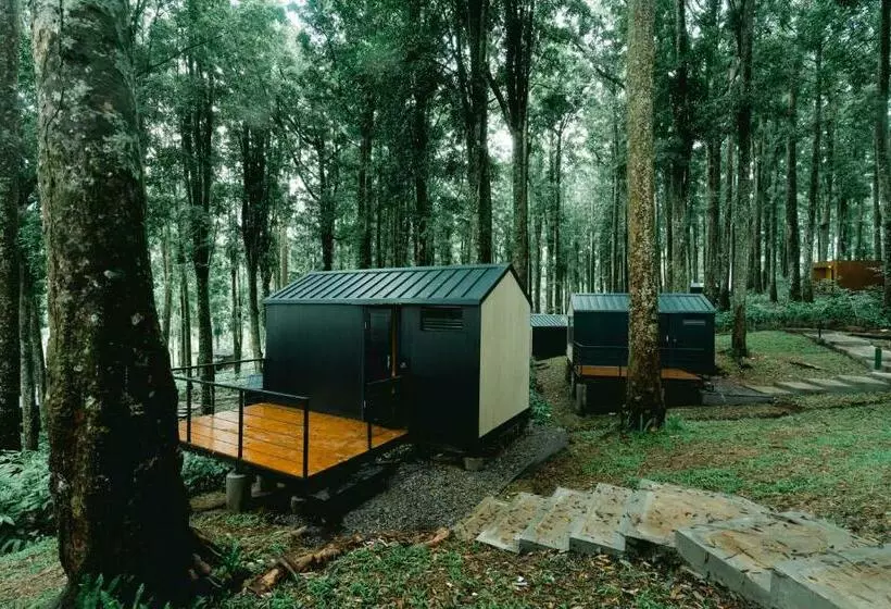 Lomakeskus Bobocabin Baturraden, Purwokerto