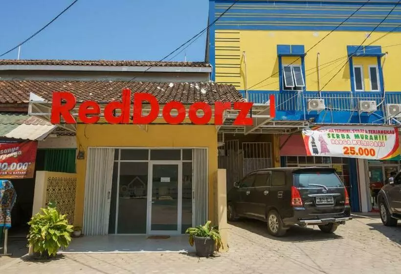 هتل Reddoorz Near Kampus Uin Lampung