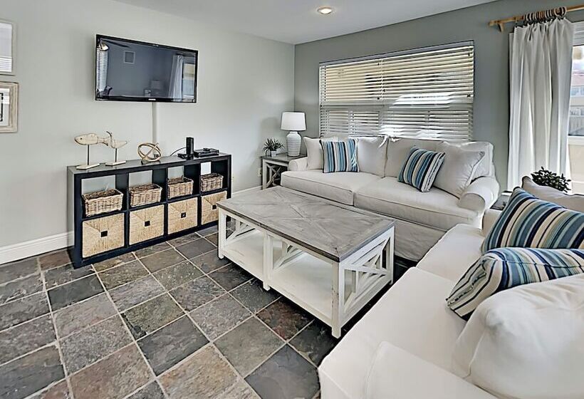 Regency Cabanas D2   3b Townhome