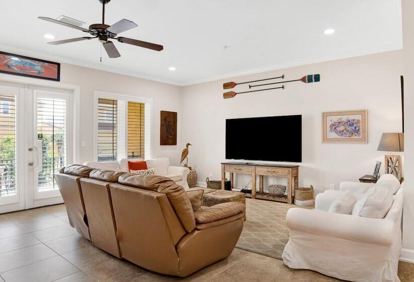 Regency Cabanas D2   3b Townhome