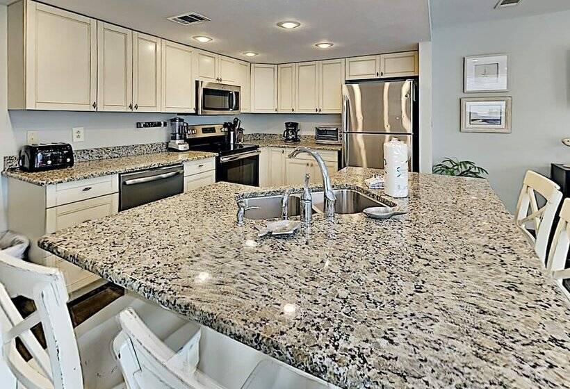 Regency Cabanas D2   3b Townhome