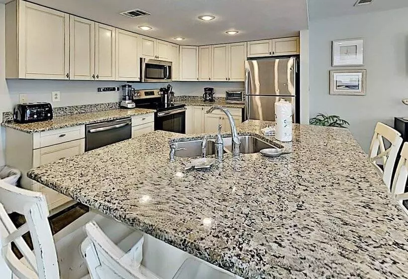 Regency Cabanas D2   3b Townhome