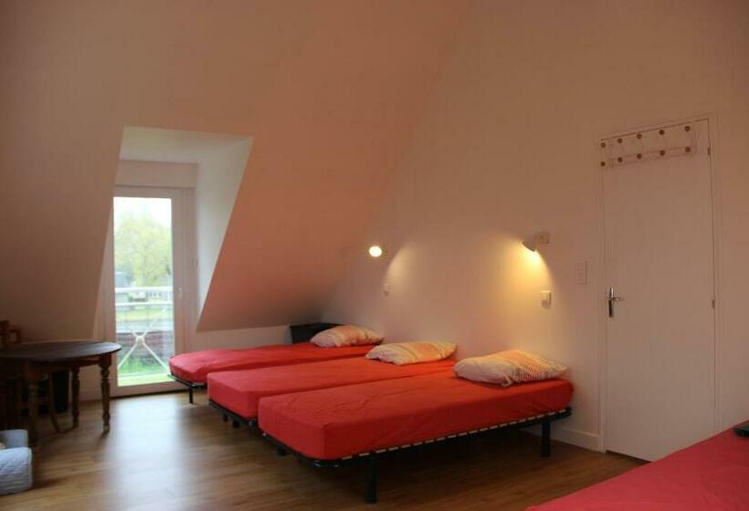 住宿加早餐 Laukiamas