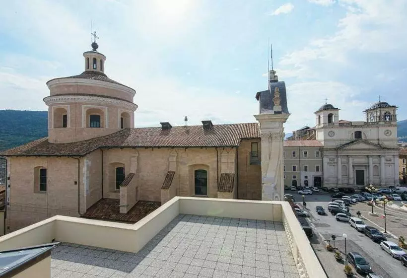 تختخواب و صبحانه Piazza Del Mercato