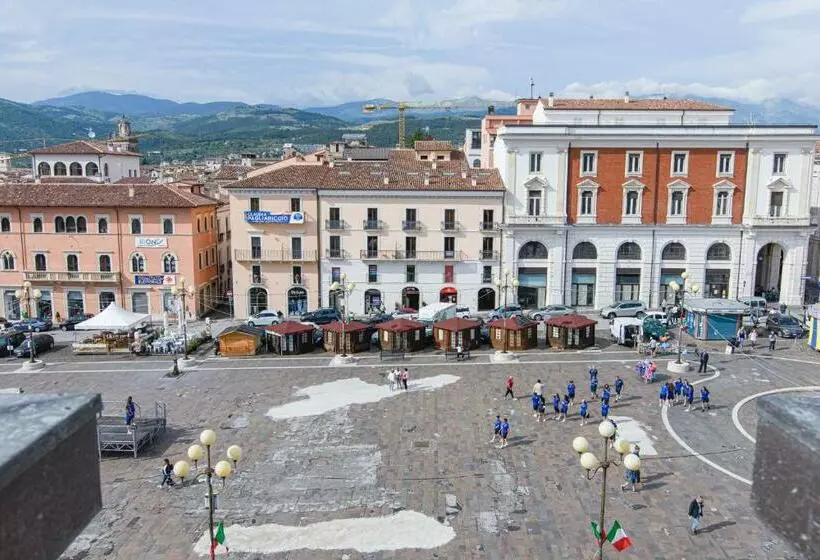 تختخواب و صبحانه Piazza Del Mercato
