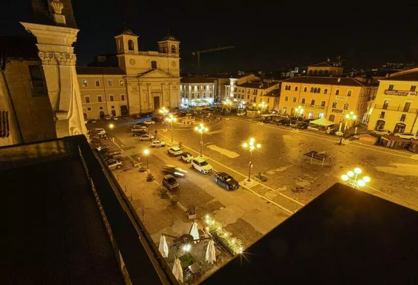 تختخواب و صبحانه Piazza Del Mercato