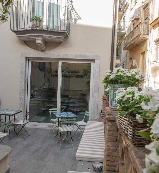 مبيت وإفطار Villa D Orville Luxury Suites Taormina