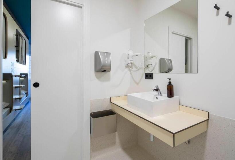 Bulezen Urban Hostel