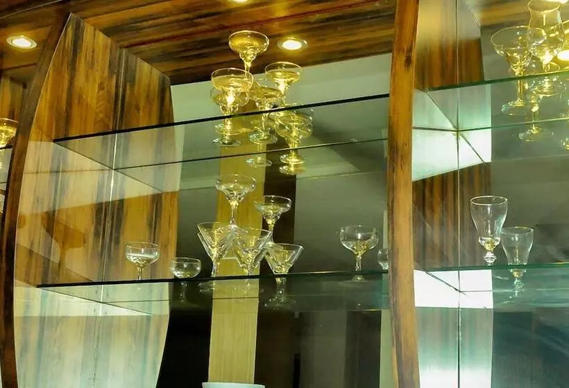 ホテル Aruni Ancol