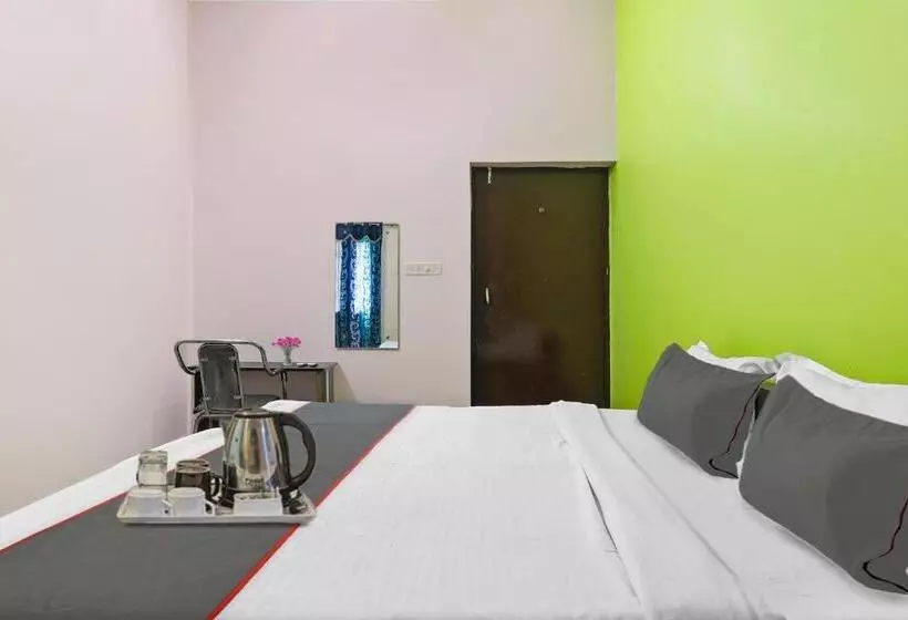 هتل Capital O Upwan Inn