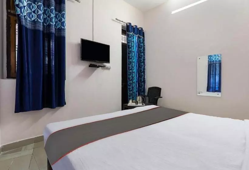 Hotelli Capital O Upwan Inn
