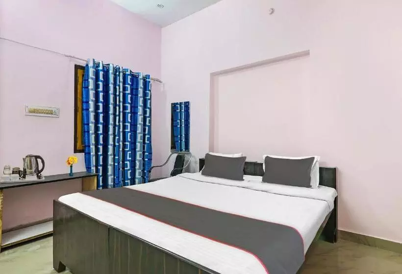 هتل Capital O Upwan Inn