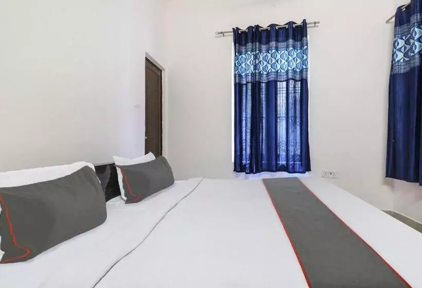 Hotelli Capital O Upwan Inn