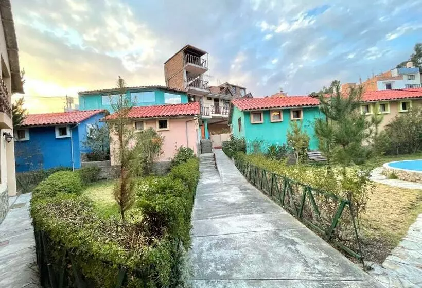 هتل Mi Pueblito Lodge