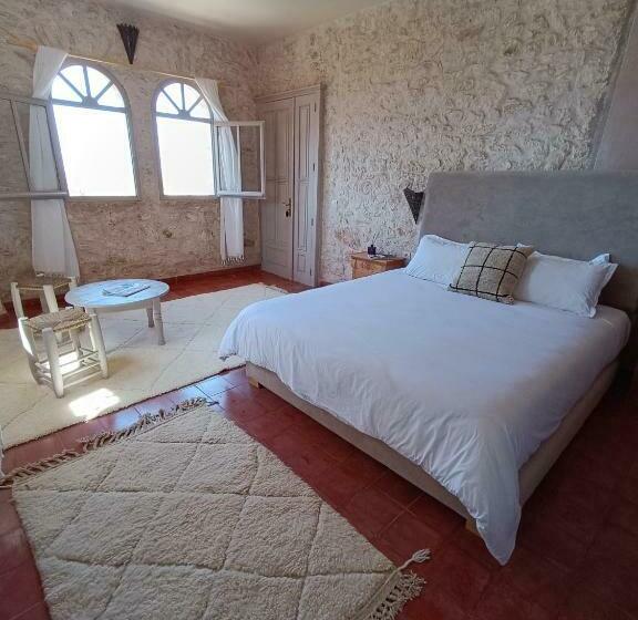 مبيت وإفطار Villa Maya