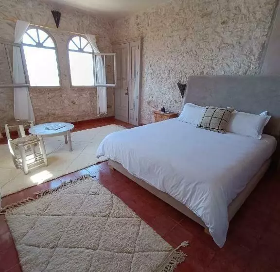 Aamiaismajoitus (B&B) Villa Maya