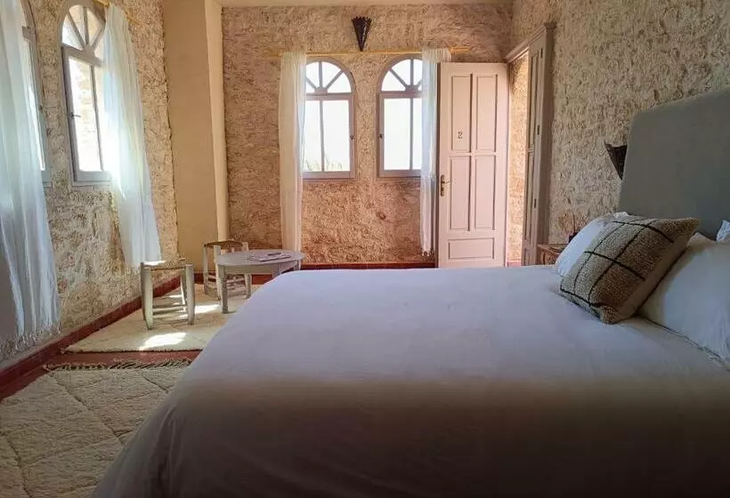 Aamiaismajoitus (B&B) Villa Maya