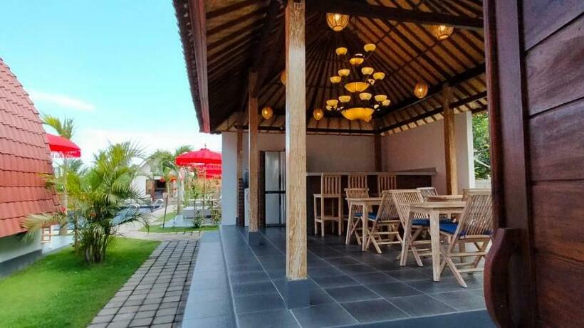 פנסיון Pearl Villas Balian Beach