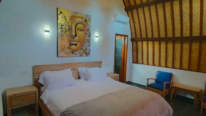 פנסיון Pearl Villas Balian Beach