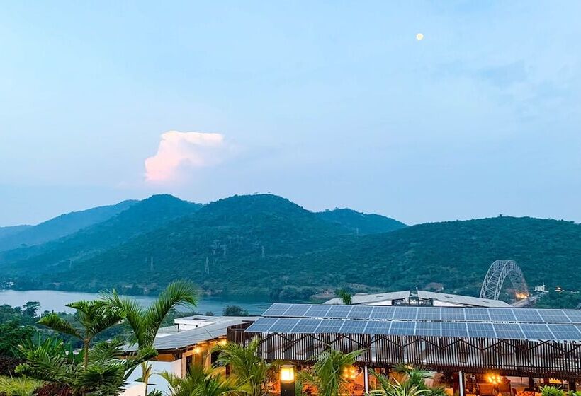 فندق Bridgeview Resort