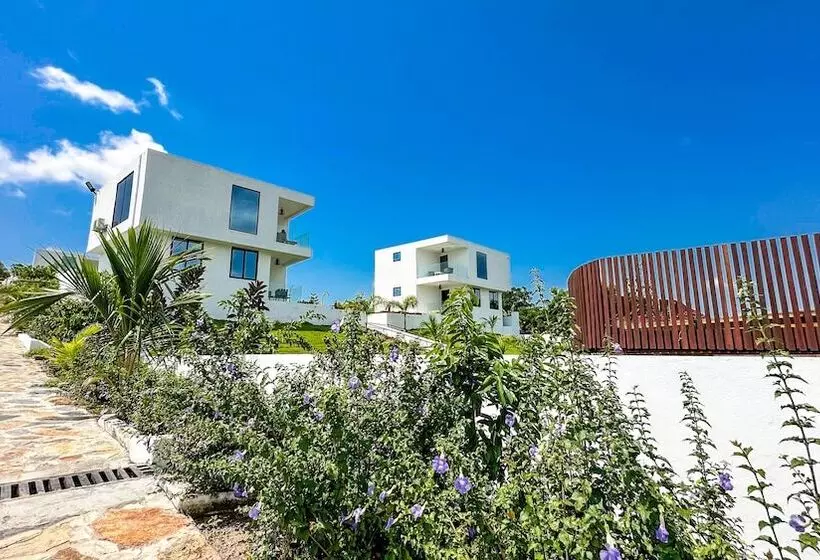 Hotelli Bridgeview Resort