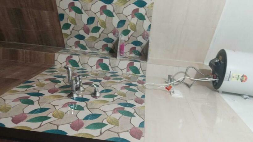 酒店 Collection O 88420 Kesari