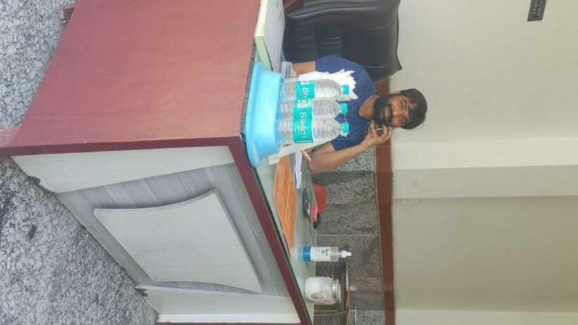 酒店 Collection O 88420 Kesari