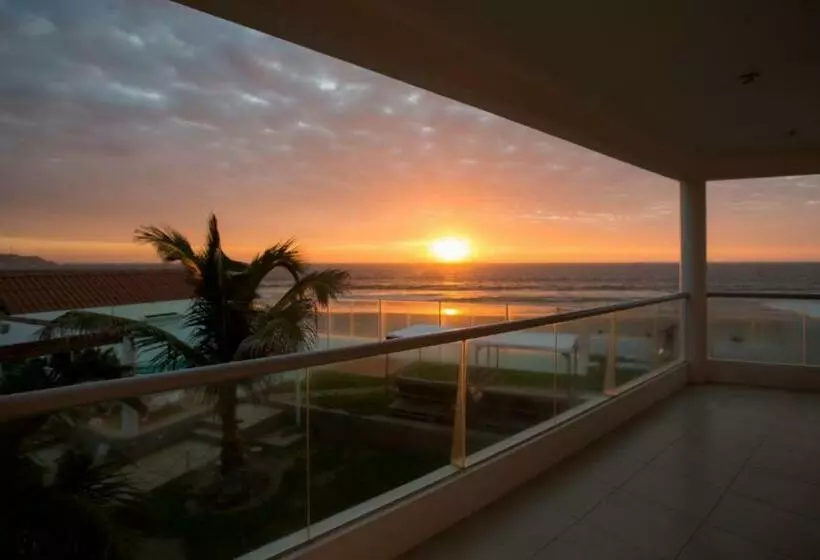 Hotelli Suites De Mar