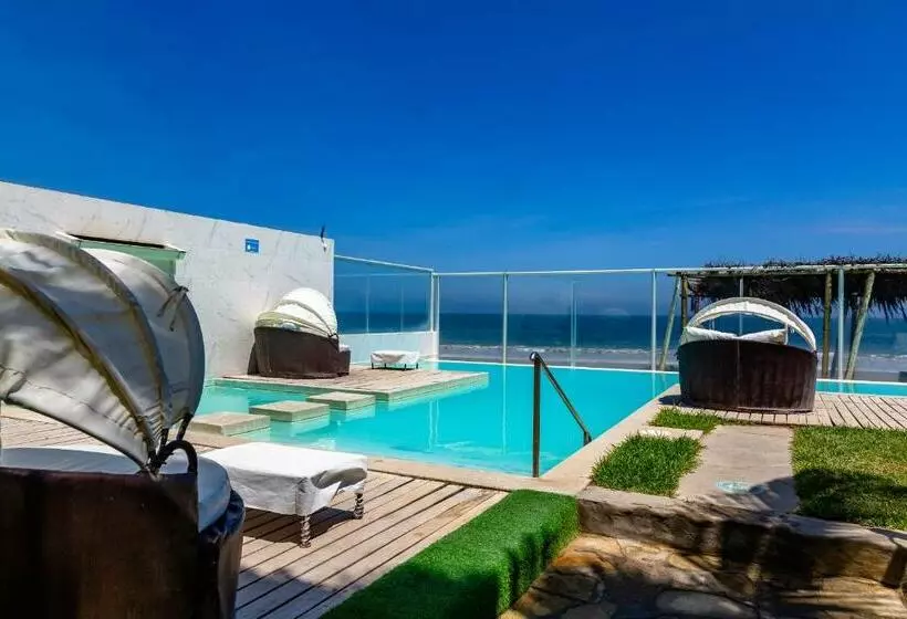 Hotelli Suites De Mar