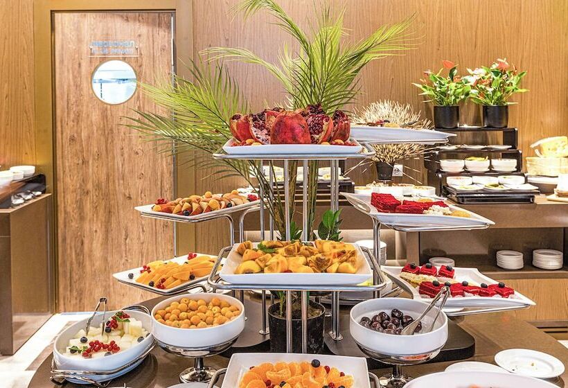 هتل Lia! By Minyoun Stars Of Ulugbek