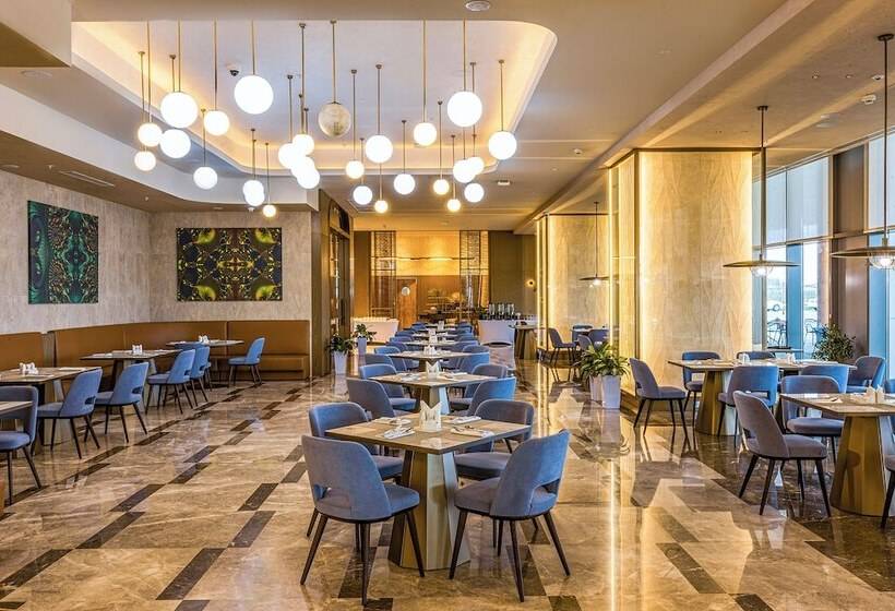 هتل Lia! By Minyoun Stars Of Ulugbek