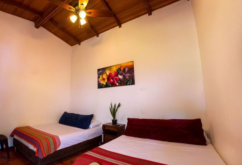 Hotel Portoazul Casa De Playa