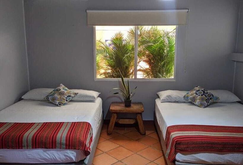 Hotel Portoazul Casa De Playa