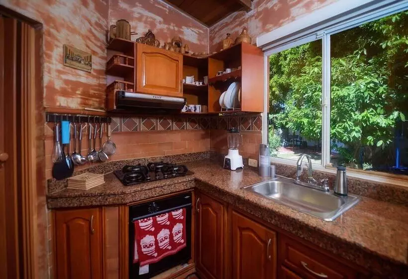 Hotelli Portoazul Casa De Playa