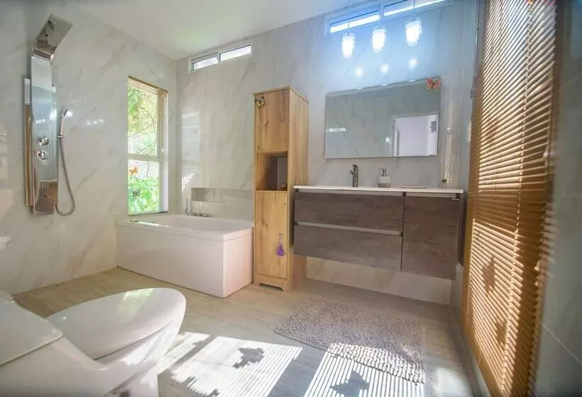 Hotelli Portoazul Casa De Playa