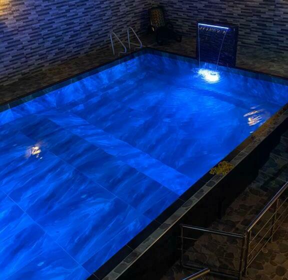 Hotel Suit Esmeralda