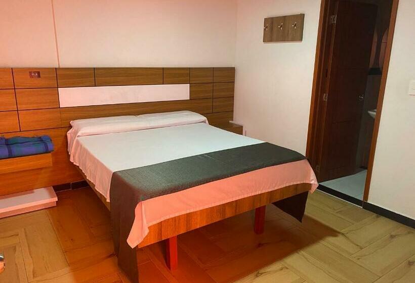 Hotel Suit Esmeralda