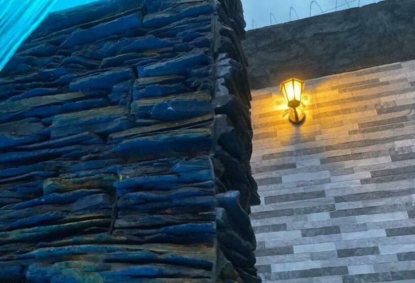 Hotel Suit Esmeralda