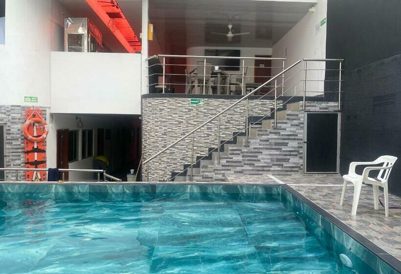 Hotel Suit Esmeralda