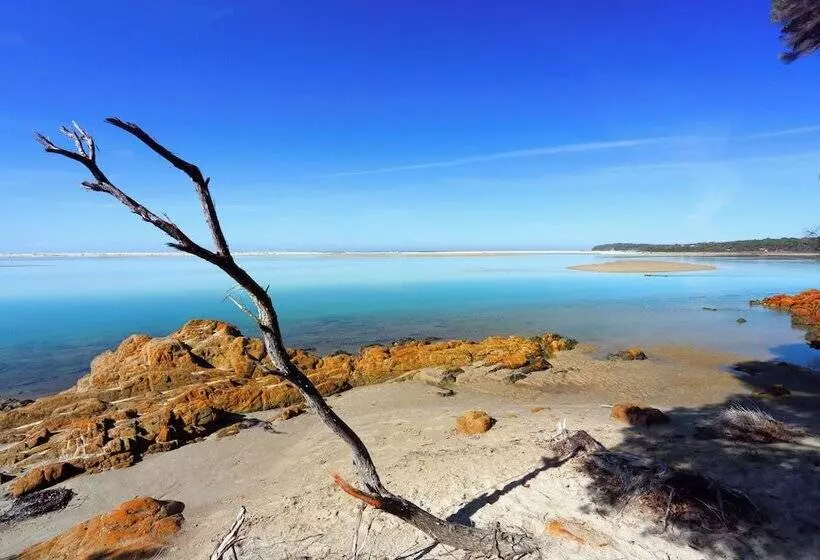 Mallacoota Hotel Motel