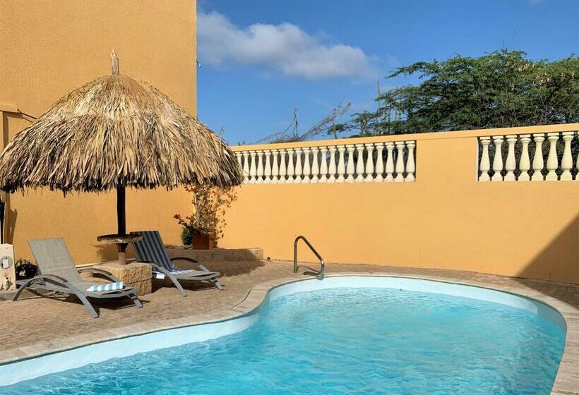 Montana Eco Resort Aruba